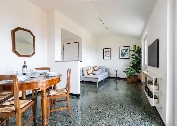 Panoramic With Sea View