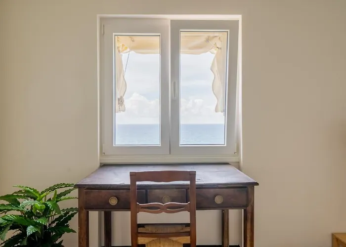 Panoramic With Sea View Appartement *